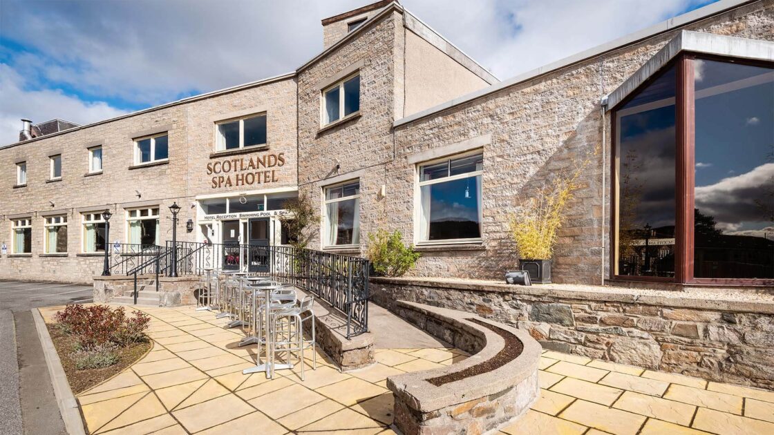 Scotlands Hotel Exterior