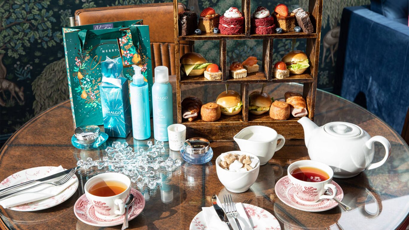 Afternoon-Tea-at-Scotlands