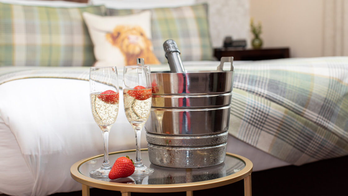 Room-107-Strawberry-Champagne