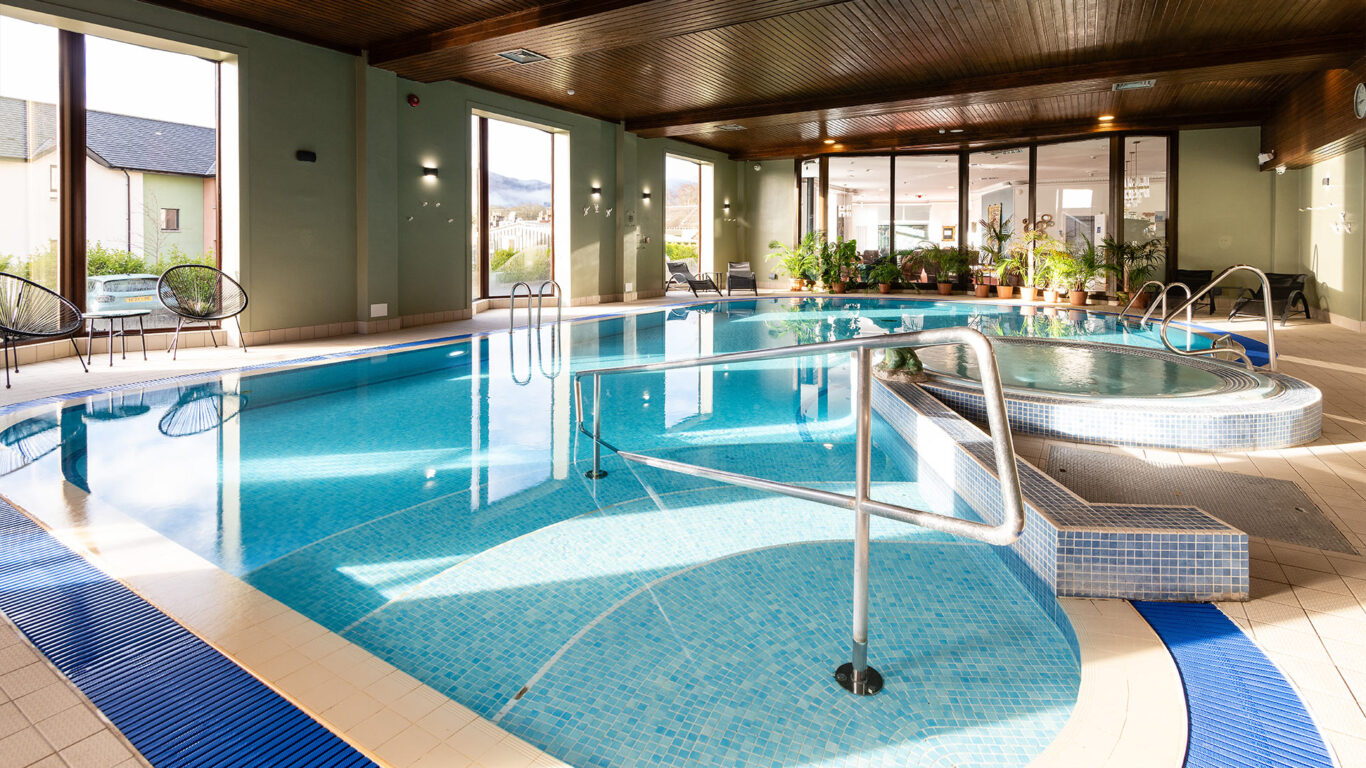 Scotlands-Spa-Swimming-Pool