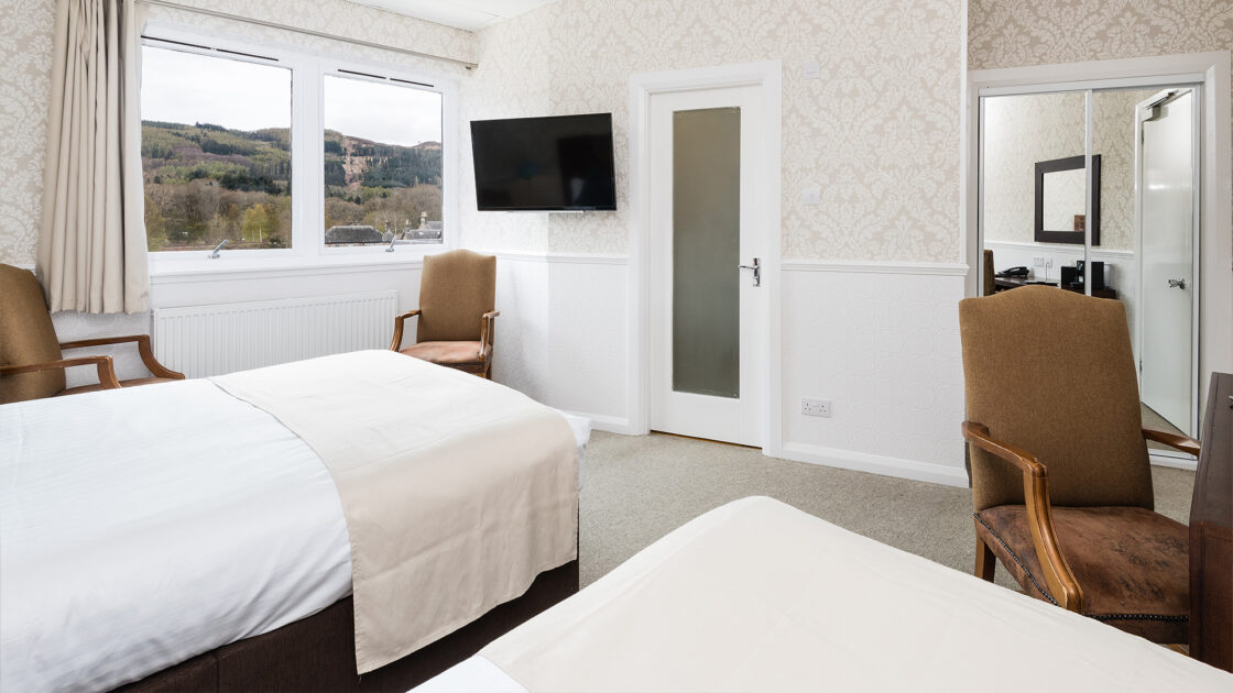 Standard-Family-3-Room