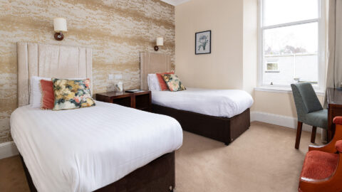 Twin-Room-Header